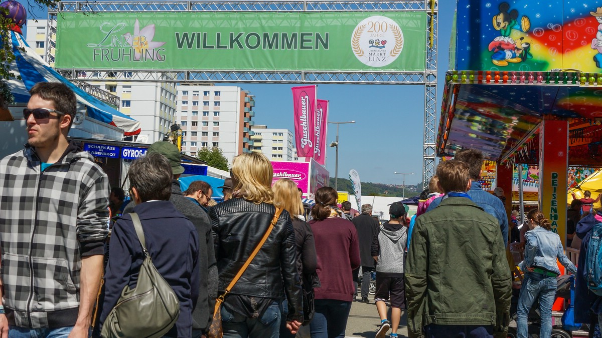 O Fotomagazin  I  200. Urfahraner Markt 2017